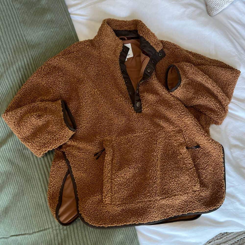 Boutique Heavyweight Sherpa Oversized Pullover Sz XS